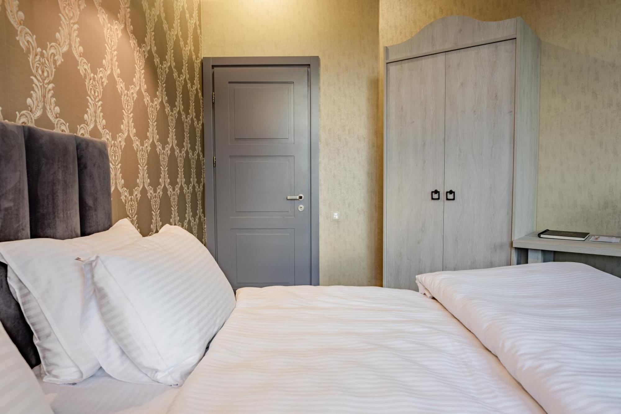 Day Otel 4*
